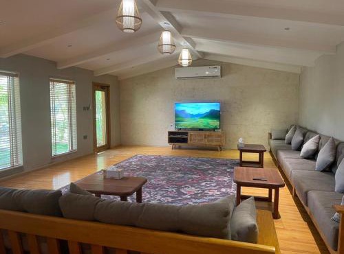 Oasis Rest ae