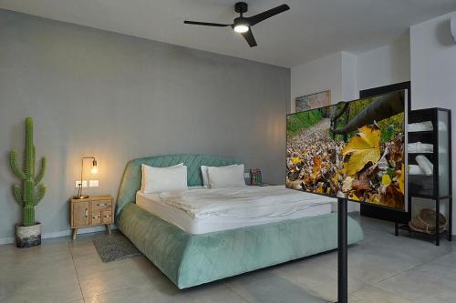 Y HOUSE SUITES