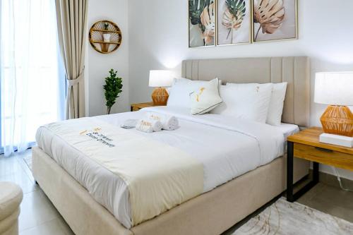 Modern 2BR Vera - Al Raha Retreat