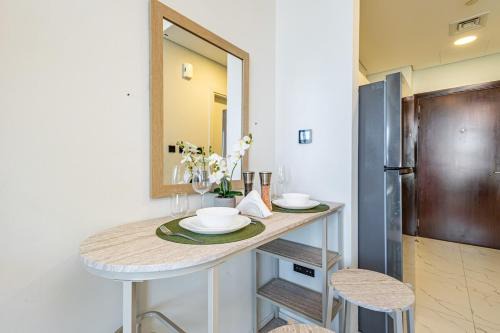 Relaxing and Stylish Studio - Masdar - Near Airport