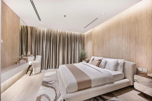 Luxury Studio in a Beachfront Building Direct Beach Access, Sharjah