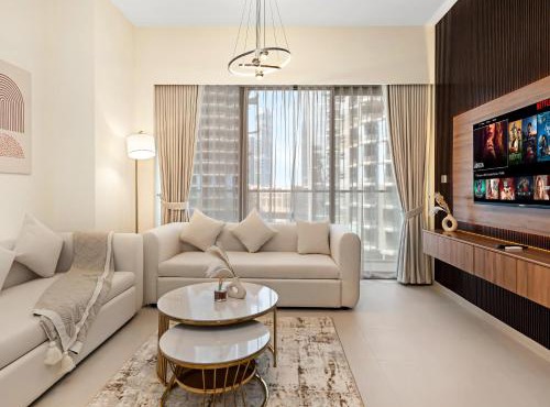 Elegant 1BR I Near Burj Khalifa & Fountain I Dubai Mall