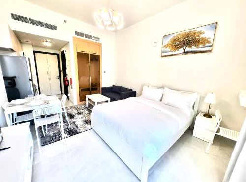 25 Studio Skyz By Danube, Arjan