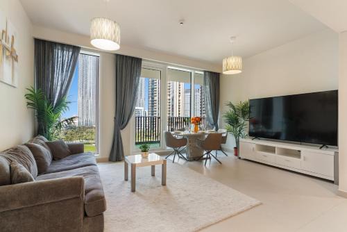 Premium 2BR with Park View in Dubai Creek Harbour