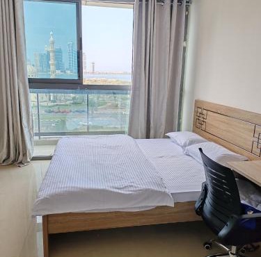King bed sea view