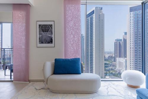 Modern 3BDR Apartment, High Floor with Amazing View