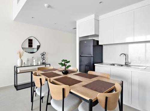 Brand New Elegant 1BDR in Downtown Views -21