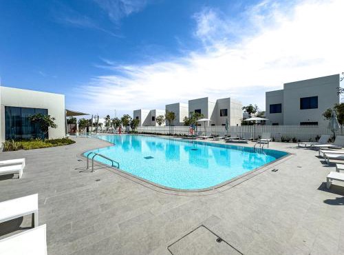 Amazing Townhouse - Yas Island - 5 min to Formula 1, Ferrari World, Warner Bros, Sea World - Designer's Choice
