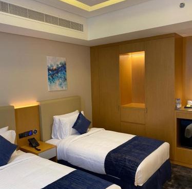 AL HAYAT HOTEL