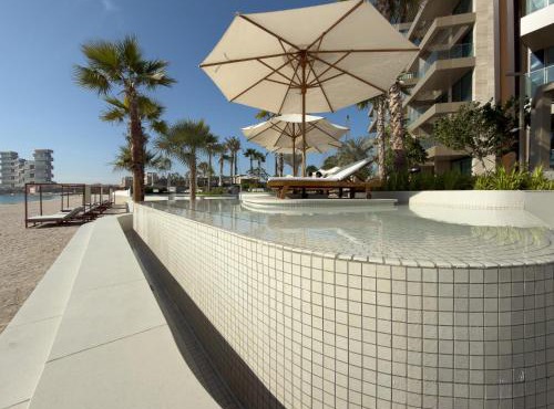 Ultra Luxury 2BD Beachfront & Panoramic Sea Views