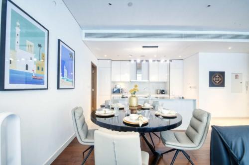 Spacious 2BR City Walk Near Dubai Mall & Coca-Cola Arena