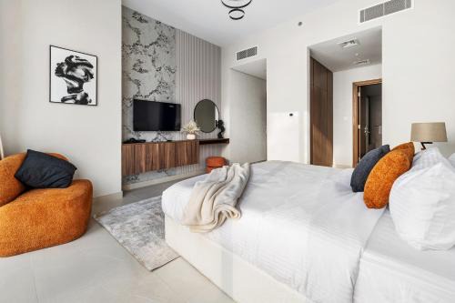 2BR plus Maid CF7 B Stylish Stay with Large Balcony