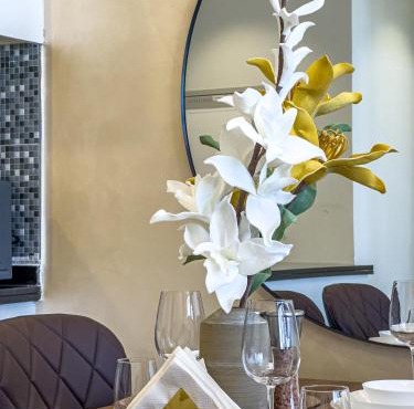 Great Fully Equipped 1BDR Apartment in Masdar for 4 Pax