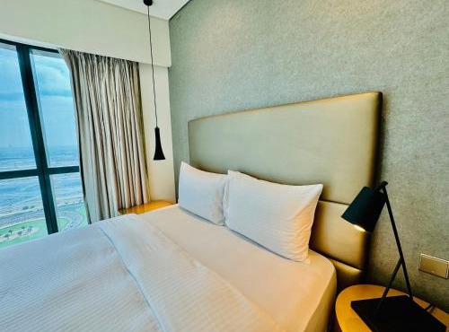 Luxe 3BR , Paramount by DAMAC, Excellent Pool