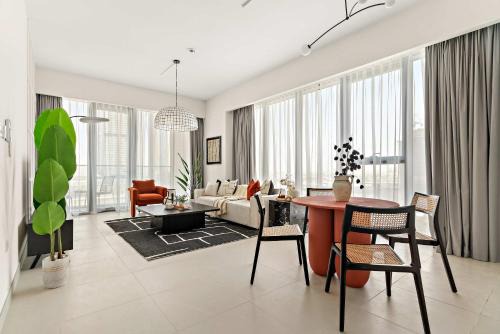 Silkhaus Vacation Homes Elite 1BDR in Canal Front Tower