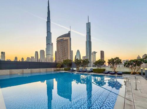 Elegant 4BR Apartment with Burj Khalifa and Fountain Views Connected to Dubai Mall