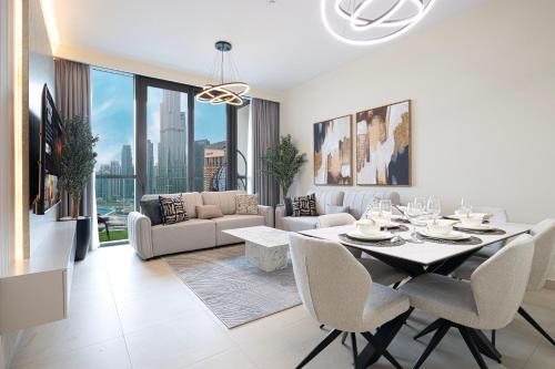High-Floor Luxe 2BR Stunning Burj Khalifa & Fountain Views Direct Dubai Mall Access