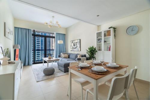 GuestReady - Magnificent stay with lake view