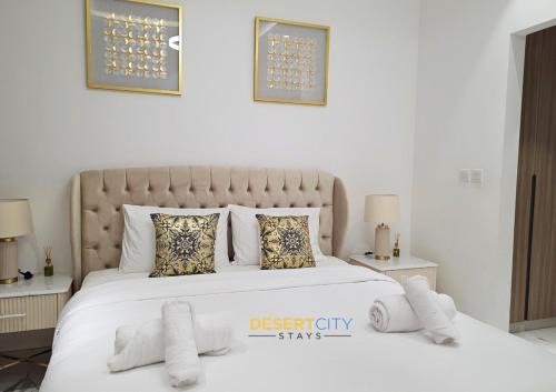 Elegant 2BR in Dubai Hills Estate Hosted by Desert City Stays
