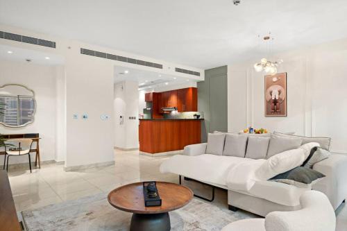 FIRST CLASS 1BR Luxury Living in DIFC