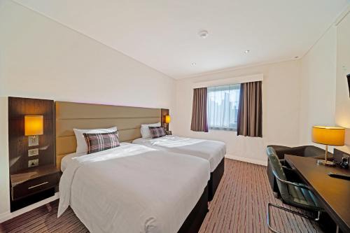 Premier Inn Dubai Al Jaddaf - An Emirates Group Company