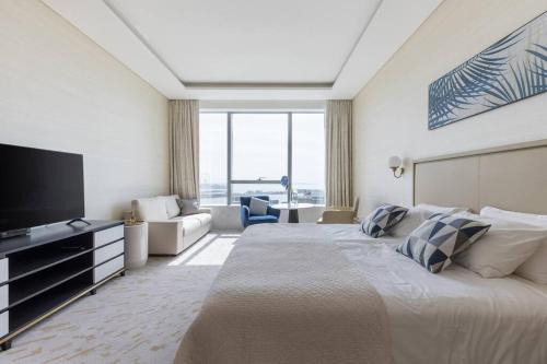 Palm Tower St. Regis Amazing view high-end Studio