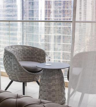 Royal Club By RVHR, Bonnington Residential Tower - JLT