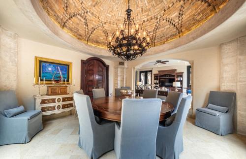 Villa Firenze, Costa Rica. All inclusive luxury
