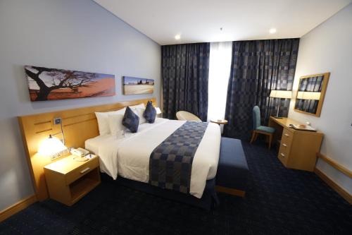 City Seasons Hotel & Suites Muscat